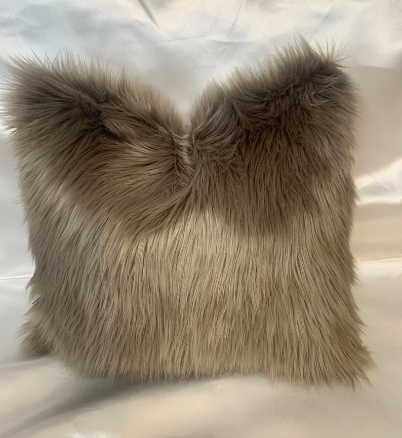 Faux fur Taupe pillow cover, Taupe faux fur pillow, Throw pillow, Taupe pillow sham, Taupe Beige fur pillow, Toss pillow, Furnishing image 3
