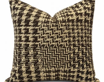 Brown pillow cover, Houndstooth look pillow ,Brown Throw pillow, Chocolate brown Houndstooth pillow cover, Brown pillow coverHome Decor