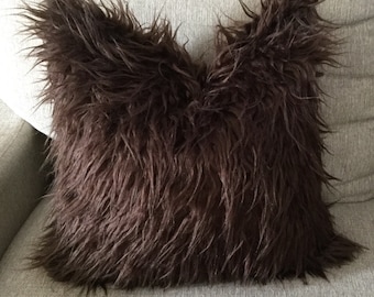 Brown Pillow cover, Brown Faux fur pillow, Brown Decorative Pillow, Fur Brown Throw Pillow, Chocolate Brown Pillow Cover, Fur throw pillow