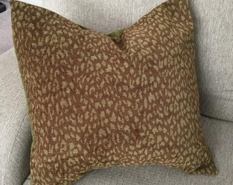 Olive Green Leopard  pillow cover, cheetah pillow cover, leopard print pillow, animal print pillow, Green leopard pillow, animalHome Decor