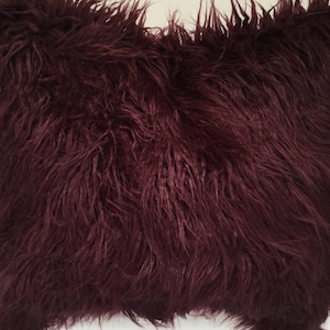 Faux fur pillow cover, Burgundy faux fur pillow, Maroon Throw pillow, Red pillow sham, Burgundy fur pillow, Toss pillow, Maroon, Wine pillow