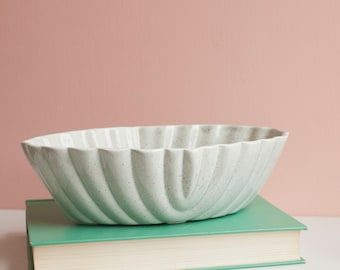 Indoor Planter with Scalloped Shell Detailing - Vintage Ceramic Oval Succulent Planter - White Textured Planter - Plant Lover Gift