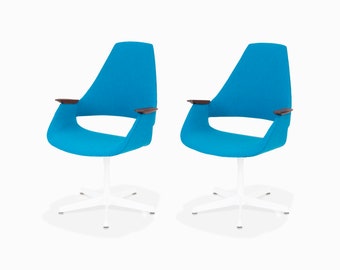 Pair of Vintage Mid Century Swivel Chairs by Arthur Umanoff