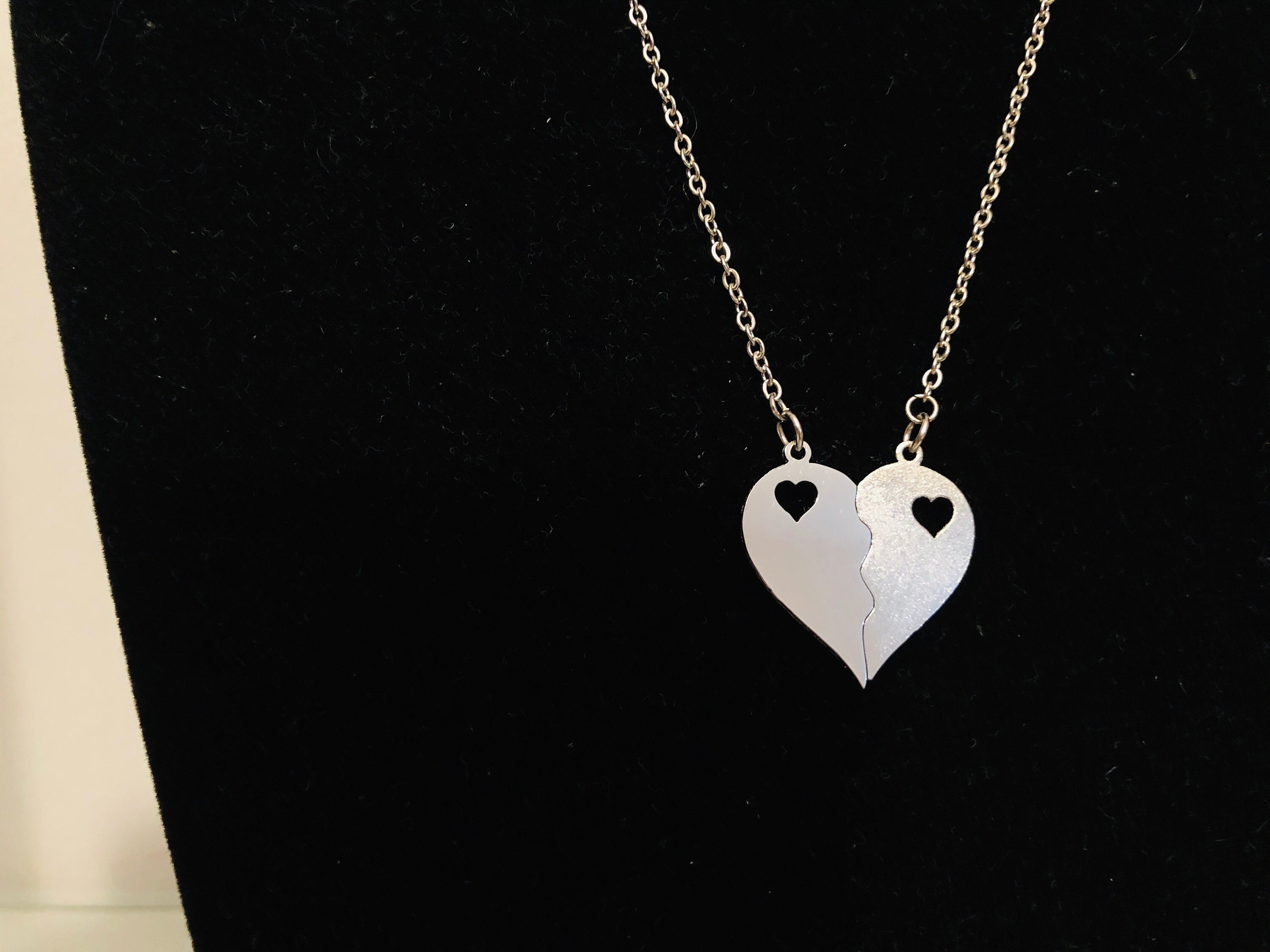 ☆Hei☆ heart texture pendant necklace HE22WINSG870XXFR MUSINSA | HEI heart texture pendant necklace