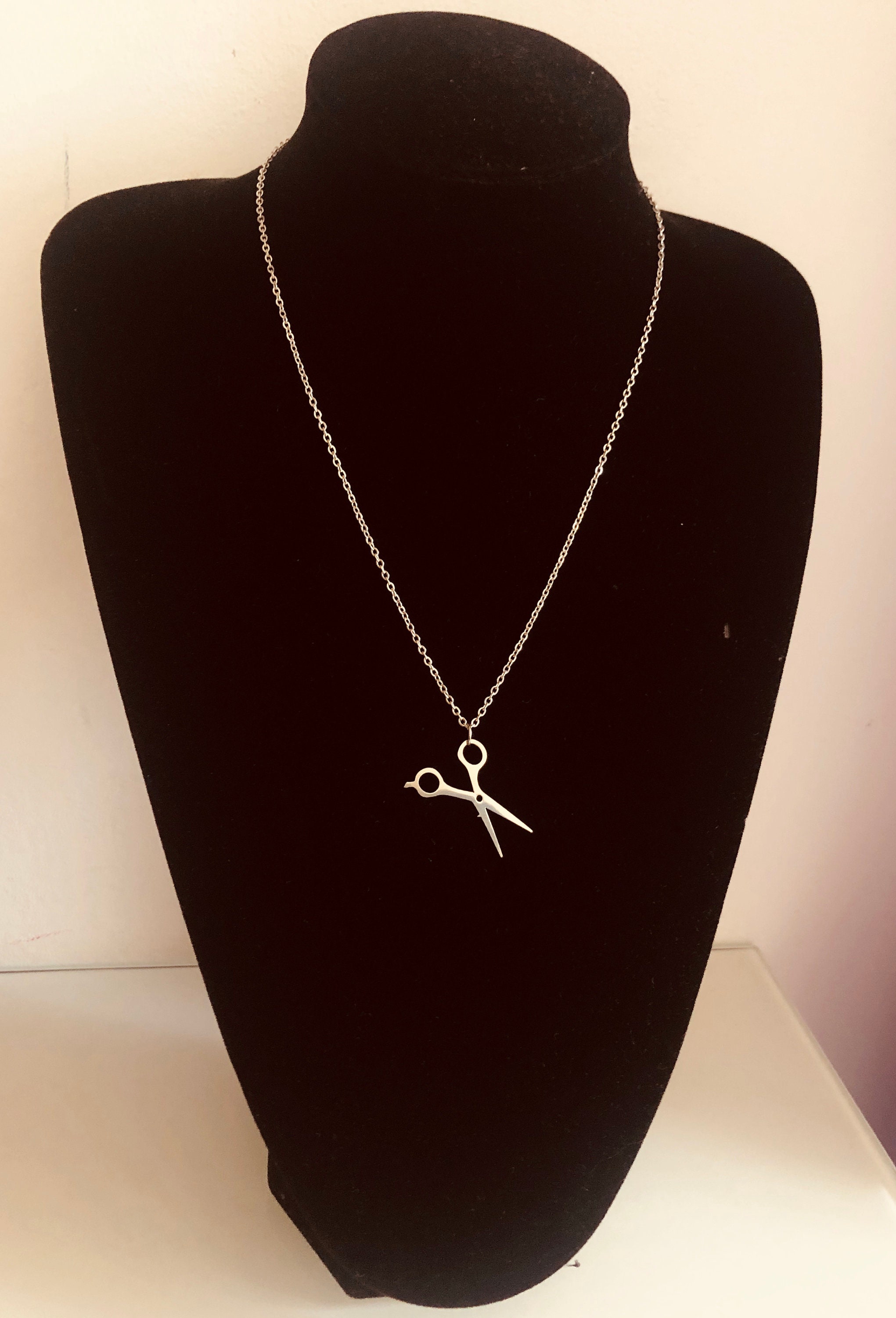 Shears Pendant Scissors Necklace Barber Jewelry Coiffeur Etsy UK
