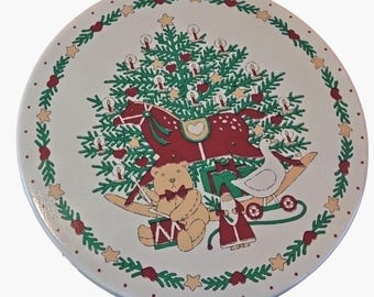 Christmas Tree Round Metal Tin Toy Holiday Design Cookie Container 6 inch