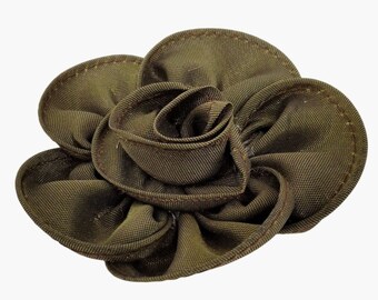 Braune Daisy Rose Boutonniere Anstecknadel Vintage Satin Brosche Kunstblume