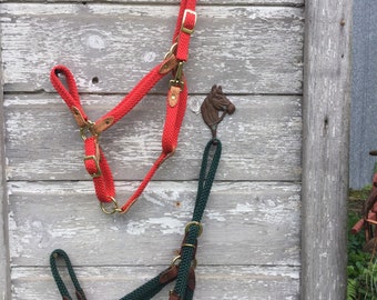 Break away horse halters