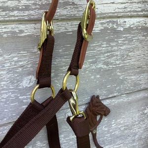 Break away nylon halter image 1