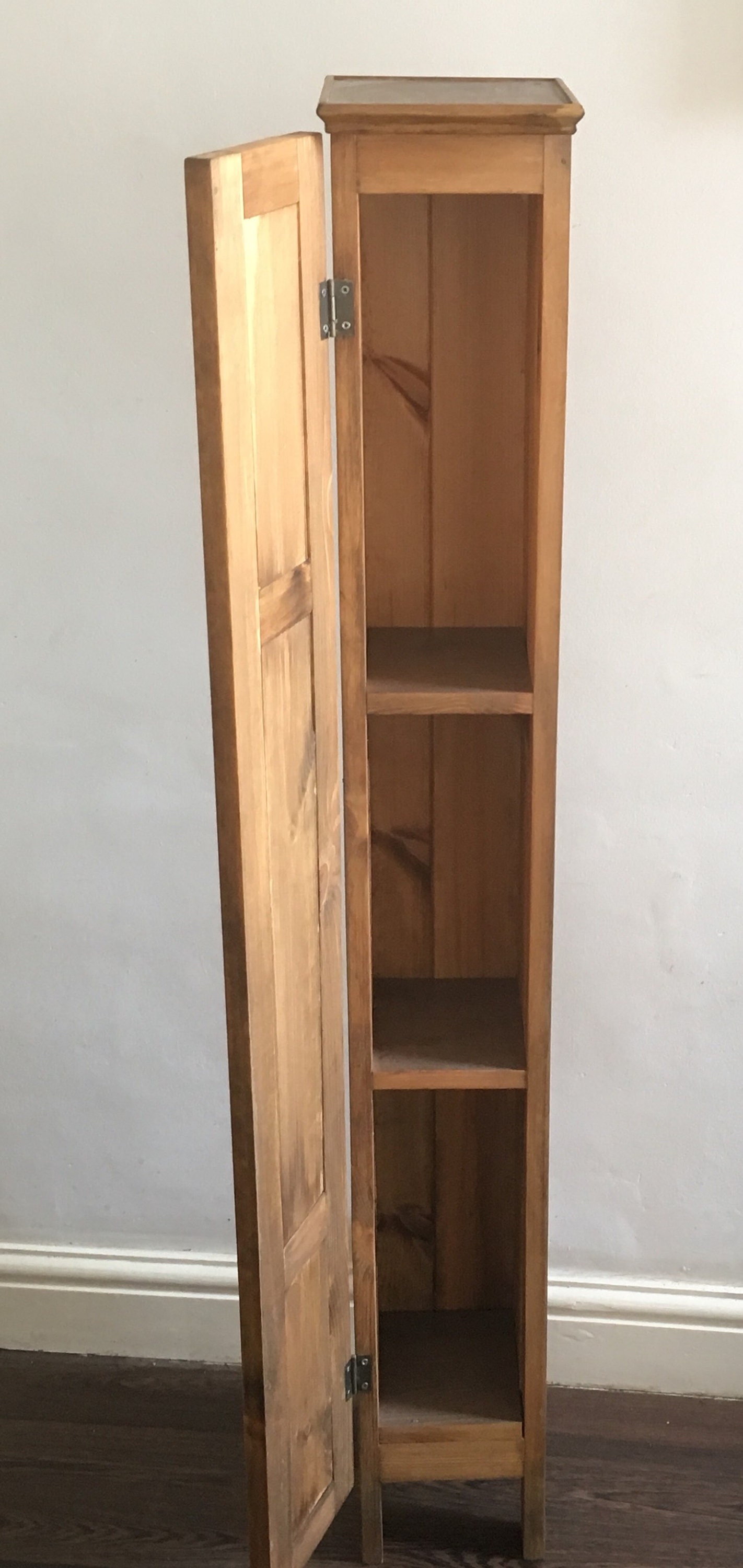 Tall slender bathroom cabinet discount
