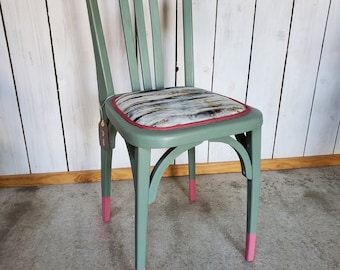 Inaya bistro chair