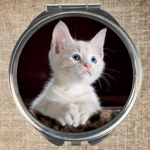 Compact mirror, Round compact, Mirror and pouch, Cat