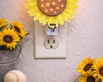 Sunflower Nightlight, Wood Flower Night Light, Kids Room Decor, Handmade Gift for Her, Laser Cut Wood Nightlight