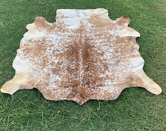 Brazilian Cowhide Rug, Handmade Tricolor Cowhide Rug, Real Leather Hair on Rug, Cowhide Floor Carpet Gift for Mom