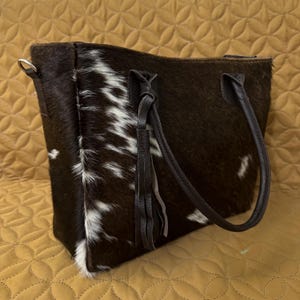 Braune Rindsleder Einkaufstasche Geldbörse | Echtes Rindshaar auf Einkaufstasche Western Leder Rindsleder Handtasche | Boho Schultertasche aus Rindsleder, Geschenk für Mama