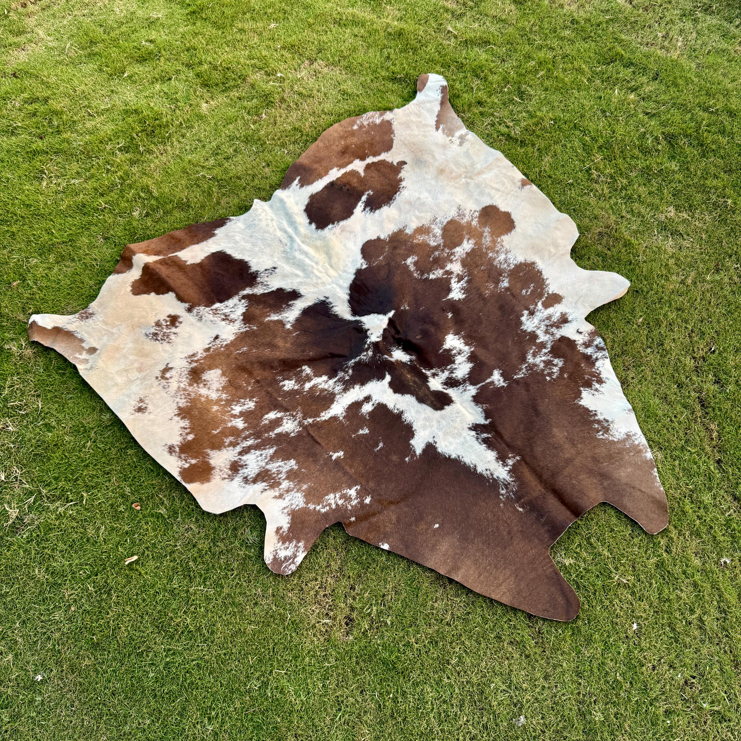 Branded Cattle Rug Natural Cattle Hide Area Rug | Hand Selected Spotted Leather Floor ...