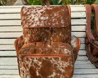 Mochila cambiador de piel de vaca - Bolso de piel de vaca con pelo - Bolso estilo bohemio occidental para mamá - Elegante bolso de piel de vaca con bolsillos - Regalo hecho a mano para mamá