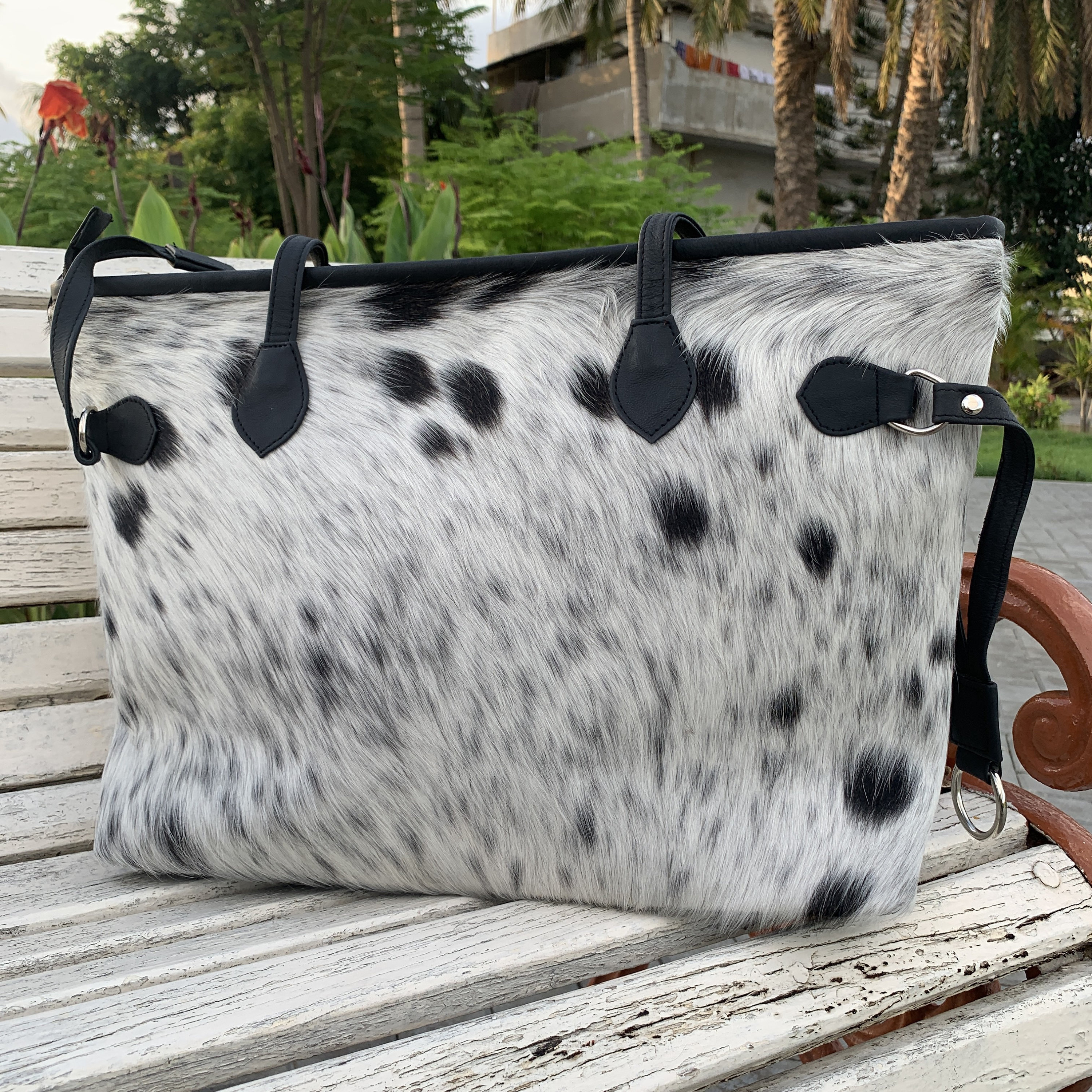 Handmade Mini Tote, Hair On Hide, Cowhide Purse, Cowhide Toto, Leather –  Rising Star Forge and Leather Works