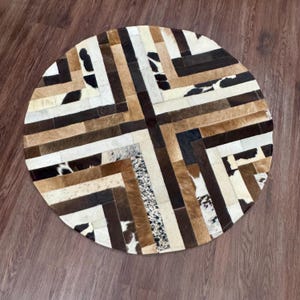 Real Cowhide Patchwork Rug Modern Cowhide Leather Patchwork Rug Handmade Natural Cow Skin Rug Boho Rustic Floor Decor Luxury Wall Decor Gift