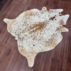 Brown Cowhide Rug | Hair on Cowhide | Natural Cowhide Leather Rug | Rustic Farmhouse Decor | Western Style Area Rug | Real Leather Floor Rug