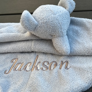 Lovie Blankie, Security Blankie, embroidery with Name, Animal Little Blankie.Baby Shower Favors