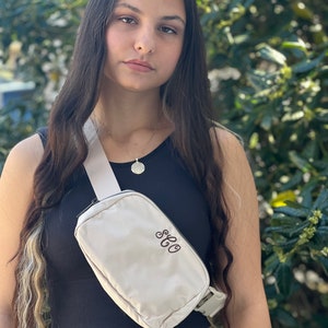 Trendy Fanny pack, Adjustable Belt Crossbody Bag, Shoulder Bag, Phone Bag, Hip Belt Bag, Waterproof. Personalized Belt Bag | Back to School