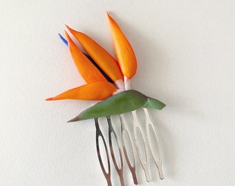 Tropical flower comb Bird of Paradise hair comb orange flower hair piece tropical wedding Strelitzia flower hair comb tropical flower comb