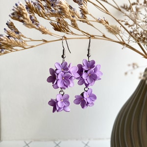 Lilac earrings, floral earrings, botanical jewerly delicate earrings woodland wedding lilac flower jewelry boho earrings green plant jewelry