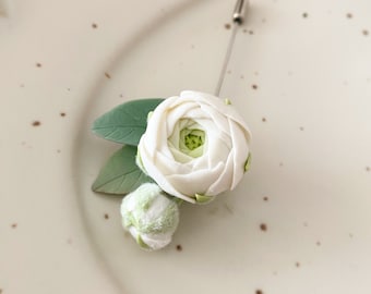 Wedding flower lapel pin ivory flower lapel pin white flower boutonniere groom lapel pin floral buttonhole men brooch suit lapel pin