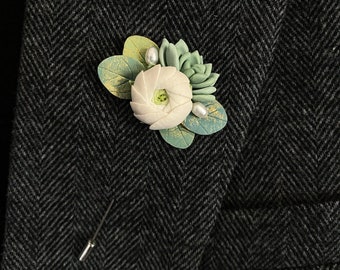 Flower lapel pin, Succulent lapel pin, Wedding lapel pin, Boutonniere, Suit lapel pin, ivory flower lapel pin, Flower Brooch, Buttonhole pin