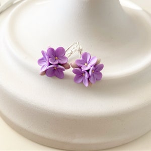 Lilac earrings floral earrings botanical jewerly delicate earrings lilac jewerly flower jewelry tiny earrings green plant jewelry minimalism