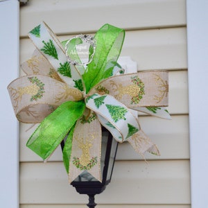 Green Christmas Tree & Gold Glitter Stag Deer Swag Bow. Mailbox topper. Outdoor Christmas Garland Bow. Traditional Christmas. Green and Gold