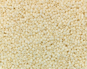 20 grams T762 Ivory/Vanilla Chalk Matte Toho Japanese Round Seed Beads 11/0  Craft supplies