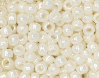 10 grams 15/0 T122 Light Cream Opaque Luster size 15 Toho Japanese Round Seed Beads 15/0  Craft supplies