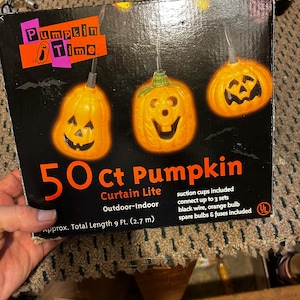 Nice Working String of Vintage Orange Halloween Lights With Jack O Lantern / Pumpkin  Covers ~ Working