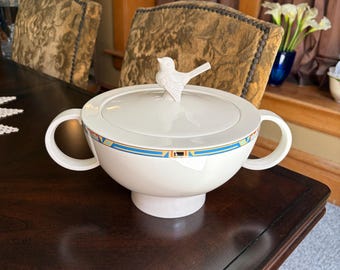 Retired Bari Tureen With Bird Finial Lid by Villeroy & Boch ~ Germany ~ Mid Century Design