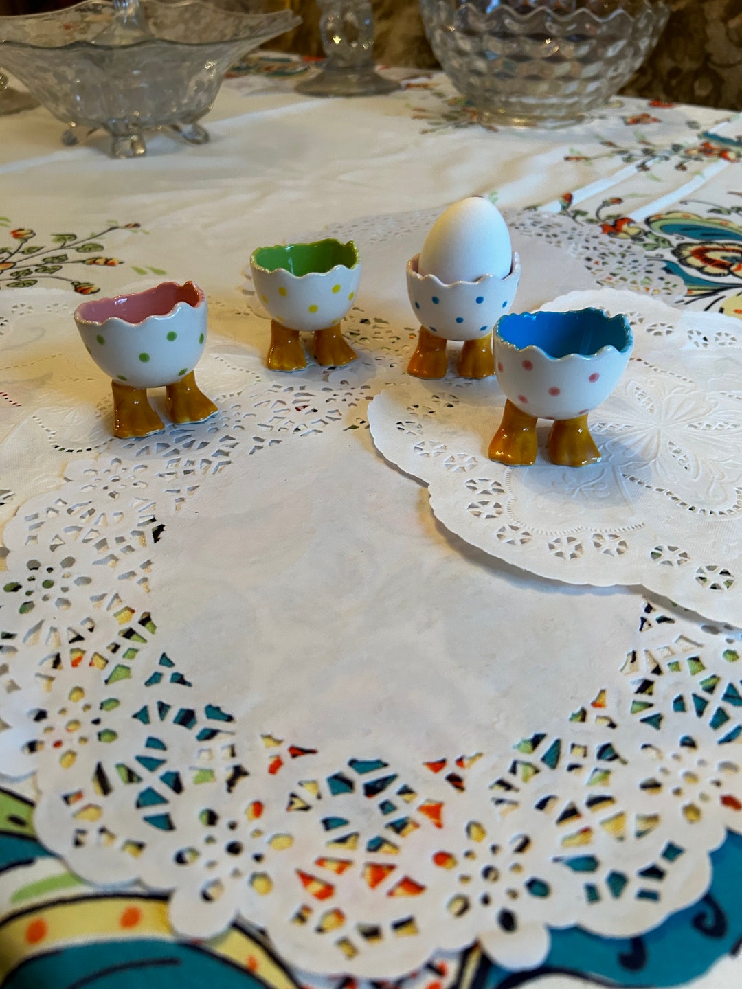 Cute Vintage Set of Footed Egg Shell Easter Egg Holders ~ Fun Easter ...