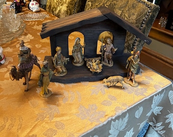 Classic Vintage Hand Painted Fontanini Nativity Set ~ Made in Italy ~ Christmas Tradition!