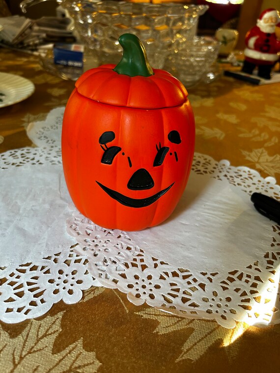 ヴィンテージの手描き陶器製カボチャ/ジャック・オー・ランタンの