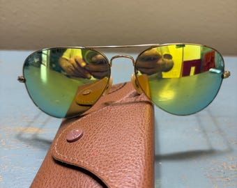 Vintage Italian Designer Aviator Sunglasses ~ Black Plastic  display picture 3