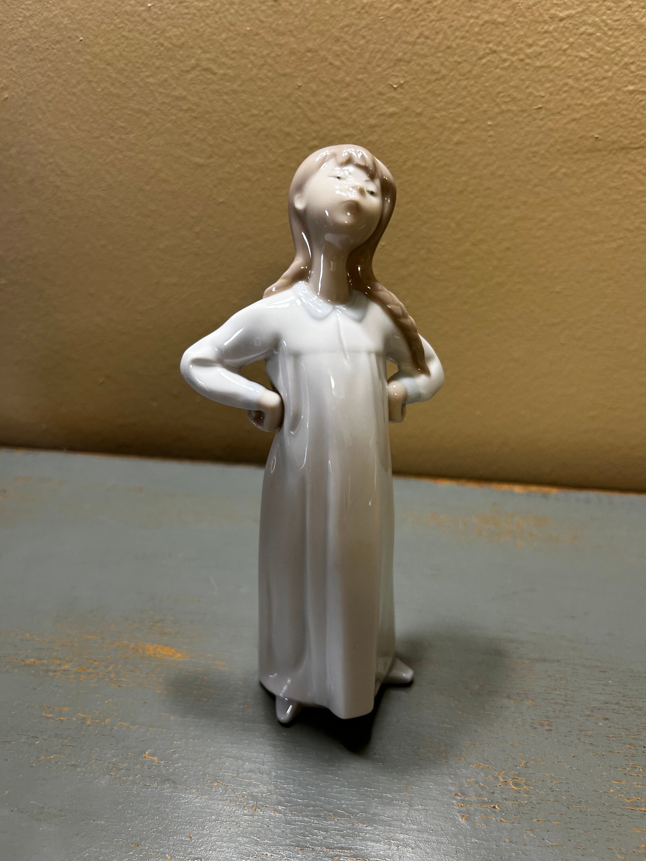 Lladro Girl Yawning - Etsy