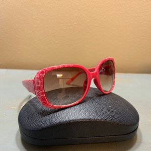 Vintage Pink Designer Sunglasses ~ Pink Pattern Frames / Brown Lenses ~ European Look