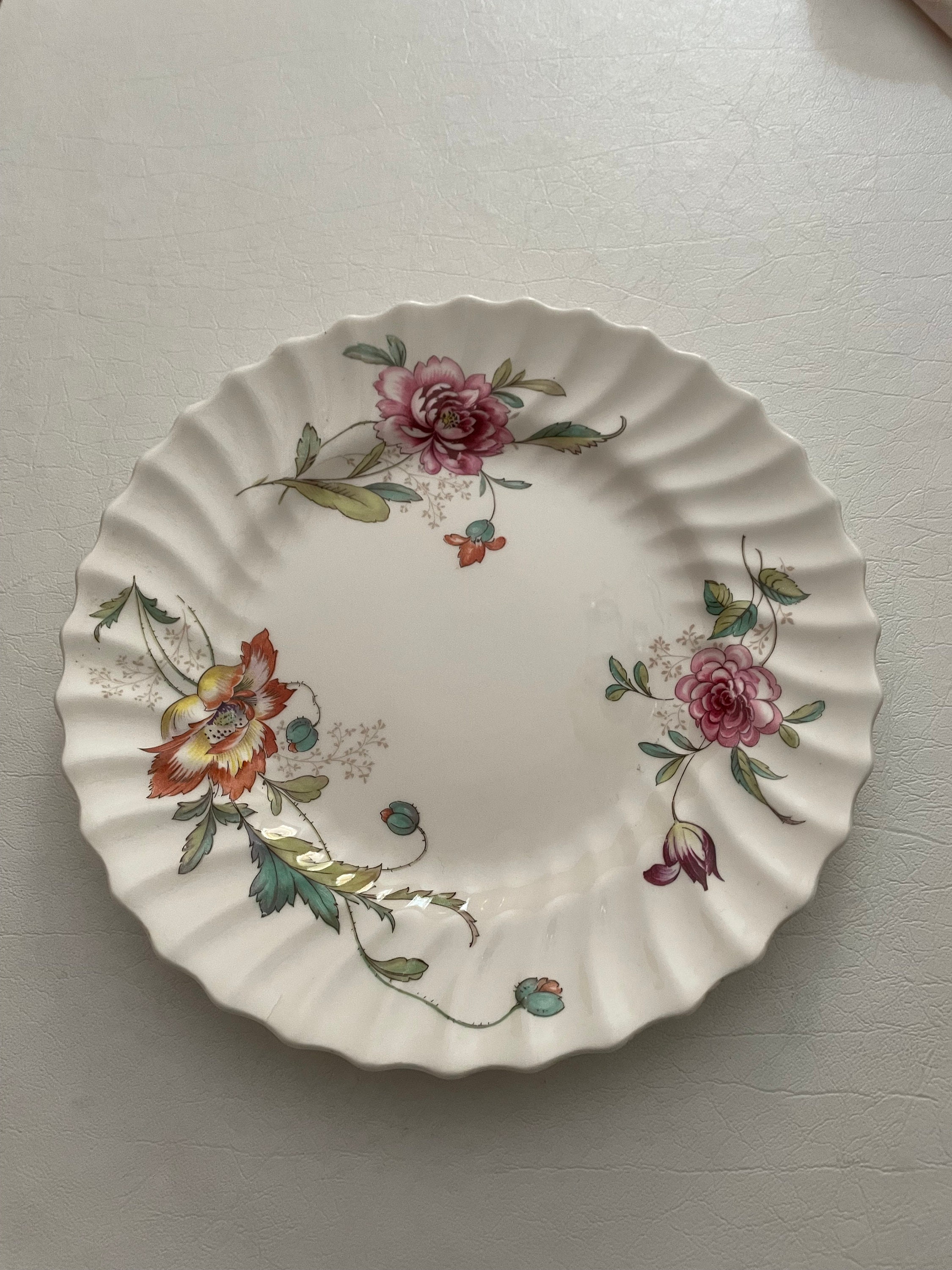 ROYAL DOULTON Salad Plate Clovelly - Rare Pattern