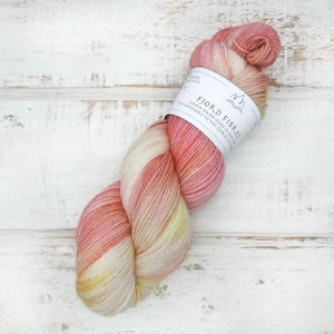 Eplekake (Apple Pie) - Hand Dyed Yarn - Variegated Yarn -  Sock yarn- Norwegian wool