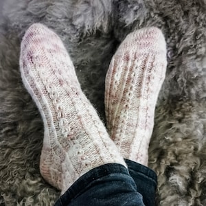 I See You socks - Pattern Only -  Digital Pattern in English/Norwegian