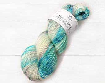 Ice Flow - Hand Dyed Yarn - Variegated Yarn - Norwegian Sock yarn- Norwegian wool