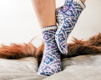 Fleur Élise socks - Pattern Only -  Digital Pattern in English/Norwegian