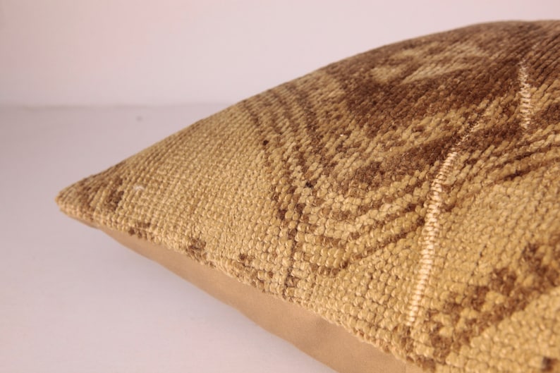 Anatolian Rug Pillow 20x20 Tribal Rug Turkish Pillow.Decorative Rug Pillow.Lumbar Carpet Pillow,Sofa pillow,Throw Pillow,Oushak Pillow