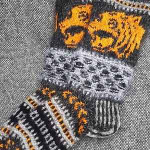 Calcetines de lana casual tejidos a mano con tigre, calcetines de lana Happy Tiger Year, calcetines de lana suaves y casuales, calcetines tejidos a mano unisex, regalo casual.