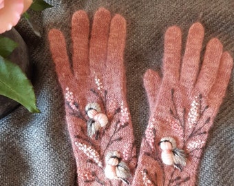 Merino wool knitted gloves with embroidery bird and Scottish heather,winter accessories,soft and casual gift for her,embroidered gloves.
